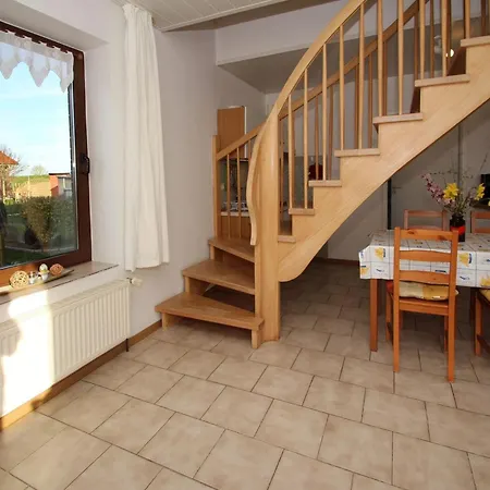 Spacious With Private Terrace Near The North Sea Dike Apartment *